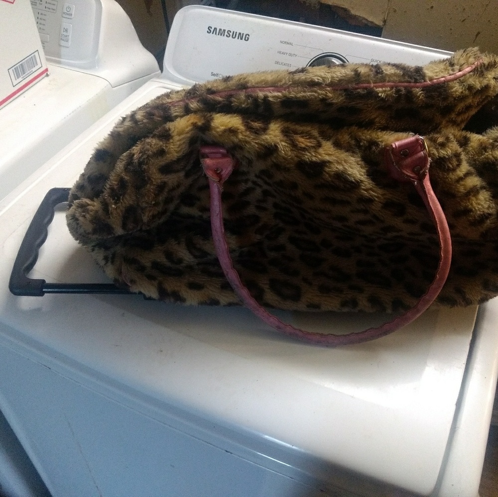 Kids luggage